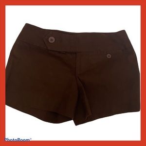Women’s 90s brown shorts